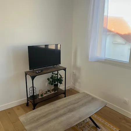 A 200 M De La Appartamento *