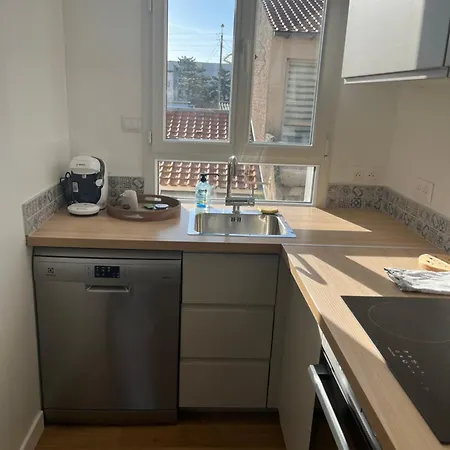 A 200 M De La * Merlimont